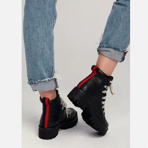 Steve Madden Boots - size 8 - black